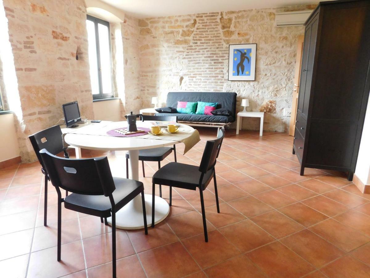 Rovinj'S Flowers Apartments Exterior foto